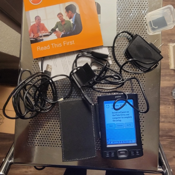 Palm handheld computer - Picture 7 of 16